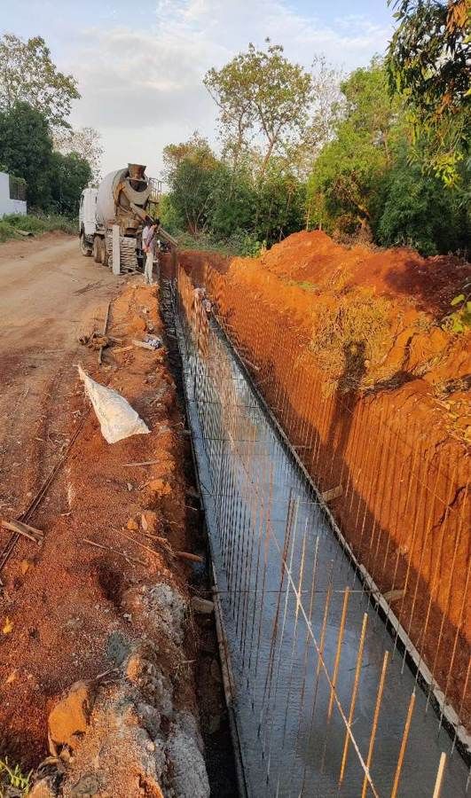 RCC drain along the alignment